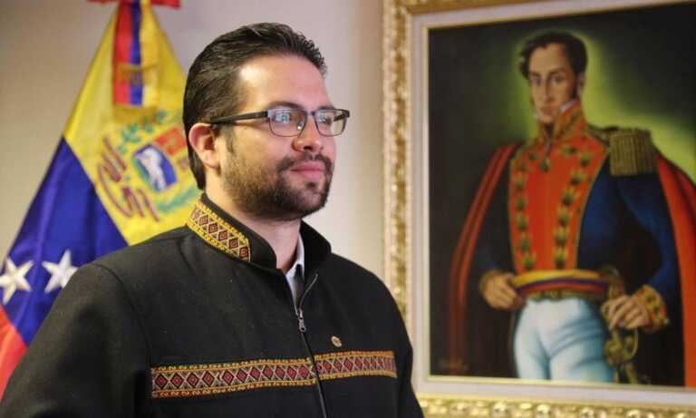 Embajador en Bolivia acusa a Machado de “embasurar” a la prensa con denuncias