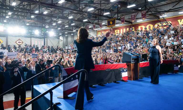 Kamala Harris elige el lema “Libertad” y música de Beyoncé para su primer video de campaña