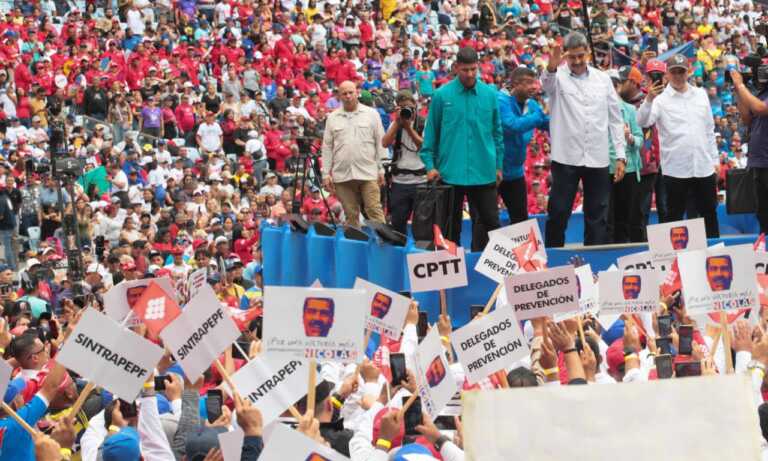 Maduro promete mejoras laborales y pide a los trabajadores que voten por él