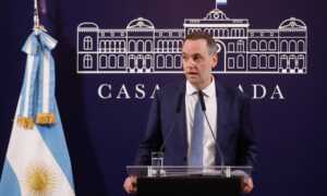Gobierno de Milei considera que Venezuela “está cerca de recuperar la plena democracia”