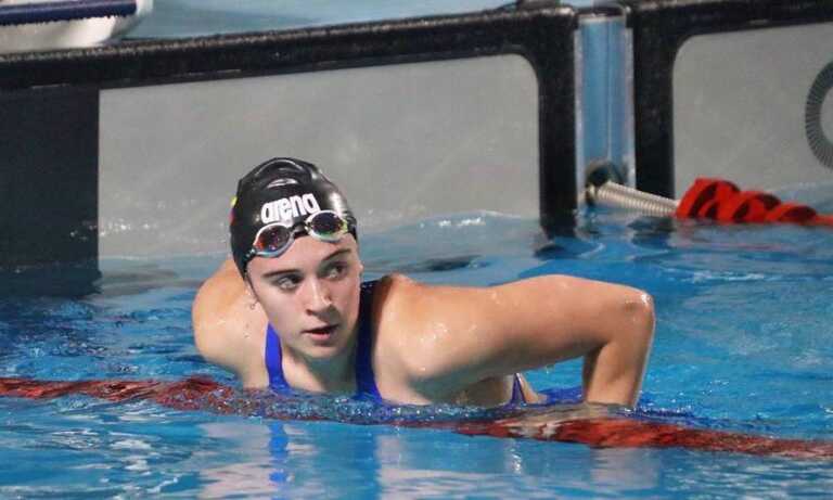 María Yegres se queda corta en su debut en los 200 metros libres