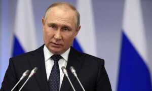 El Kremlin llama a la oposición a aceptar su derrota y felicitar a Maduro
