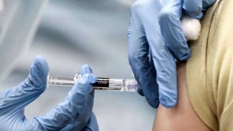 Academia de Medicina expresa preocupación por baja cobertura de vacunas en el país
