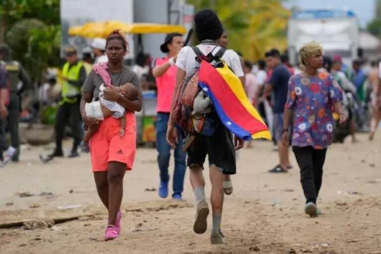 HRW urge a países americanos fortalecer políticas migratorias ante crisis en Venezuela