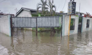 Vecinos de Rancho Grande en Baralt claman por ayuda ante inundaciones