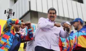Maduro da la “bienvenida” a alcaldes que se declararon “independientes”