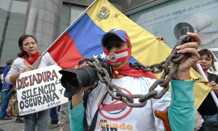 Denuncian que van 9 periodistas y reporteros gráficos detenidos en contexto electoral