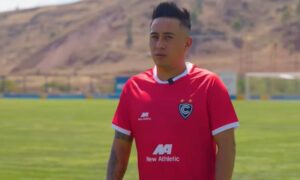 Christian Cueva pide que lo dejen jugar, tras ser denunciado por violencia de género