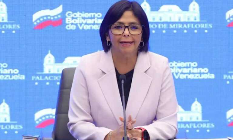 Delcy Rodríguez dice que “plan de las guarimbas era atentar contra policías y militares”