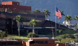 Gobierno alerta a EE. UU. de plan para poner "explosivos letales" en su embajada