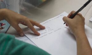 Aceptan solo a 23 de dos mil niños venezolanos en escuelas de Trinidad y Tobago