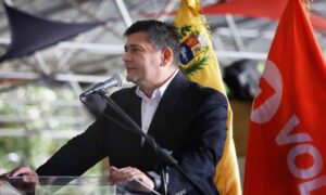 Machado denuncia “aislamiento” de Freddy Superlano tras un año detenido