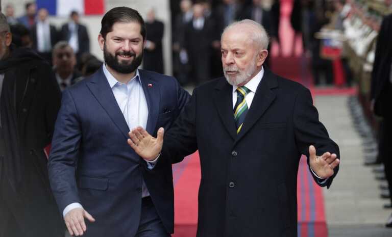 Boric y Lula se reúnen en Chile en visita marcada por la crisis en Venezuela