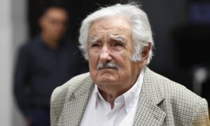 Hospitalizan a José “Pepe” Mujica en Montevideo
