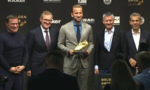 Kane obtiene la Bota de Oro de máximo goleador de Europa en la temporada pasada