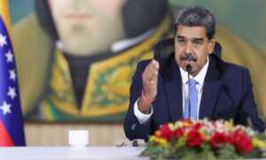 Maduro denuncia que dueños de TikTok promueven una guerra civil en el país