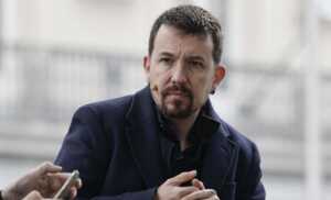 Pablo Iglesias pide las actas y acusa a la oposición de manipular los datos
