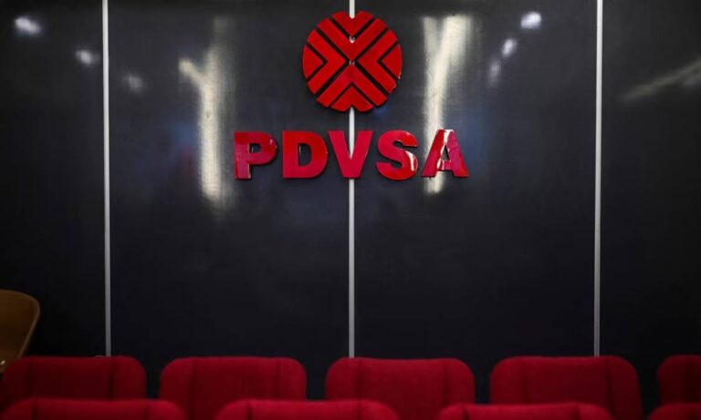 Obligan a más de 100 trabajadores de Pdvsa a renunciar por razones políticas