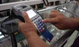 Ratifican operatividad de los bancos durante el apagón nacional