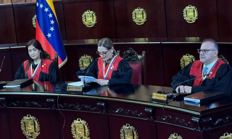 TSJ confirma victoria de Maduro y pide procesar a la oposición por publicar actas