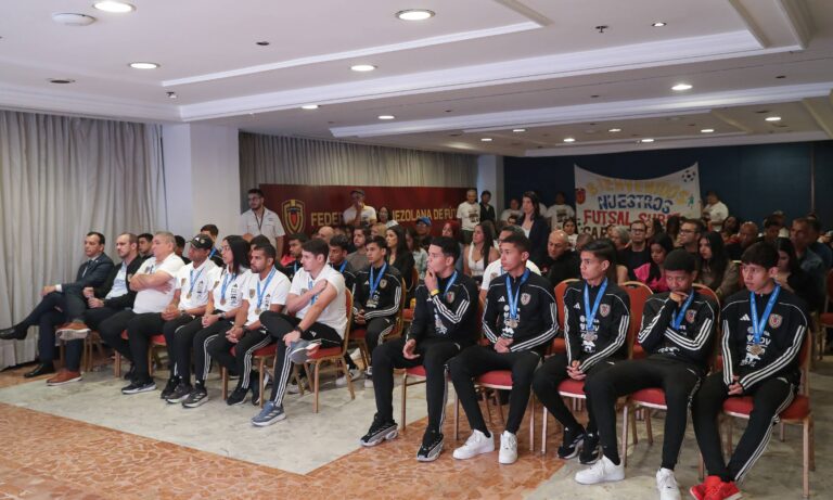 Homenajean a la Vinotinto Futsal sub-17 por su tercer lugar en Campeonato Suramericano