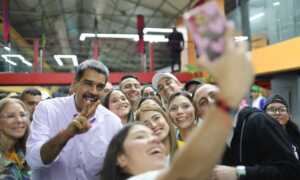 Maduro acusa a WhatsApp de entregar a Machado y a González “la base de datos” de Venezuela