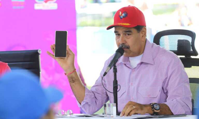 Maduro dice que Conatel propuso desinstalar WhatsApp en el país, pero él no aceptó