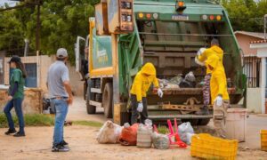 Servicio de aseo urbano es el mejor valorado por el sector comercial, según estudio
