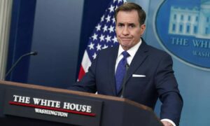 Gobierno de Biden confirma detención de militar estadounidense en Venezuela
