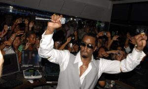 “Diddy” Combs intenta silenciar a testigos que hablaron sobre sus fiestas