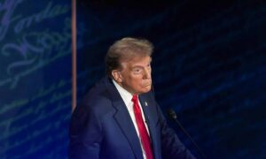 Trump acusa a los inmigrantes de comerse perros y gatos