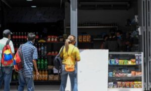 Crisis política limita operatividad de 13 % de las empresas del país