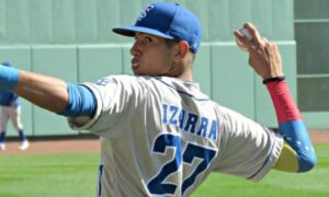 Las Águilas del Zulia firman a José Izarra