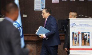 Fiscalía rechaza recibir un escrito en defensa de González Urrutia
