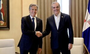 EE. UU. y Dominicana abordan la situación política de Venezuela