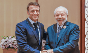 Lula y Macron conversan sobre la situación política de Venezuela