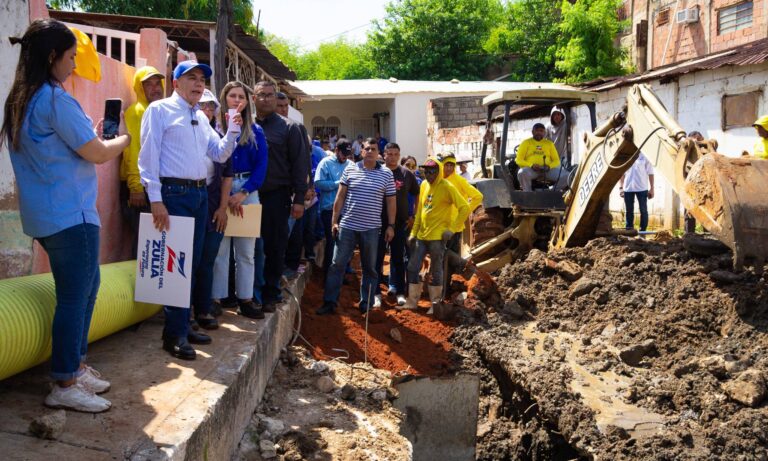 Gobernación realiza trabajos de construcción y recuperación en “La Ponchera” y “Las Américas”