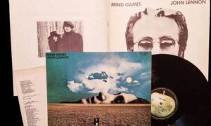 Hijo de John Lennon convierte tema de su padre “Mind Games” en un disco para meditar