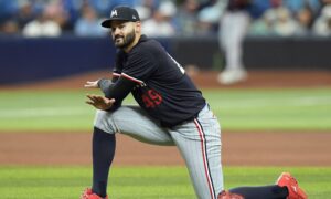 Nominan a Pablo López al premio Roberto Clemente