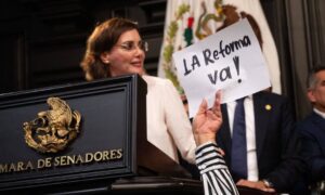 Senado mexicano aprueba reforma del Poder Judicial tras largo debate y entre protestas