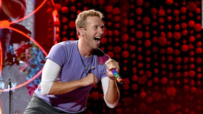 Chris Martin asegura que Coldplay solo sacará dos discos más