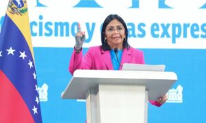 Delcy Rodríguez reitera que República Dominicana adeuda 350 millones de dólares