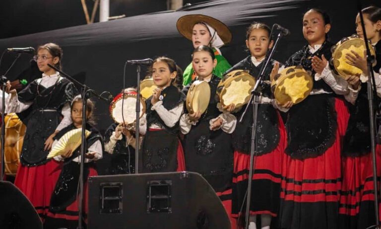 Gala Anual Cultural del Centro Gallego celebra el folclore de Galicia en Maracaibo