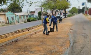 Gobernación del Zulia reasfalta la avenida Universidad de Maracaibo