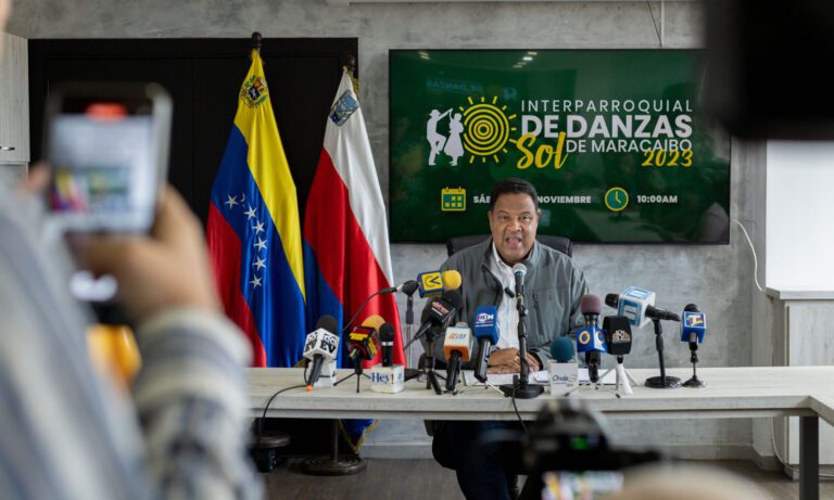 Denuncian el presunto traslado del alcalde Ramírez y su equipo a Caracas