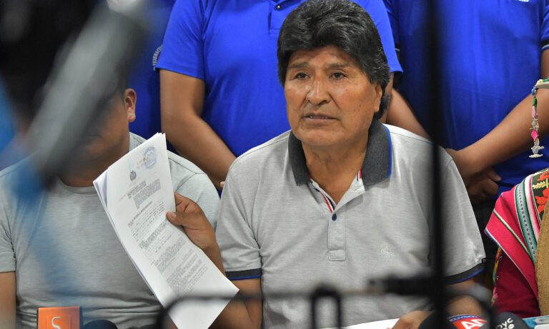 Anuncian orden de aprehensión contra Evo Morales para que declare en caso de trata