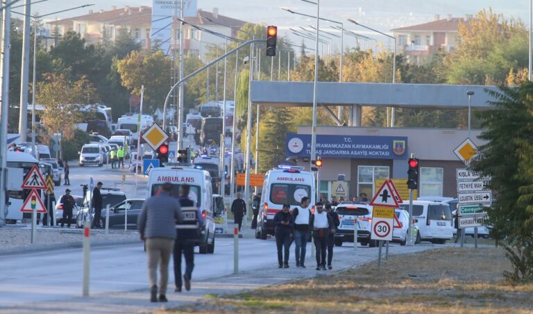 Ataque terrorista a fábrica militar en Ankara deja al menos 4 muertos y 14 heridos