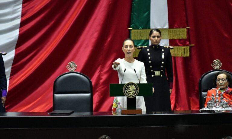 Claudia Sheimbaum asume como primera presidenta de México