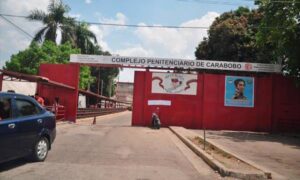 Mamá de un detenido en Tocuyito: “A mi hijo le tienen metido un psicoterror”