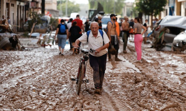 Superan el centenar las víctimas mortales por la Dana en España